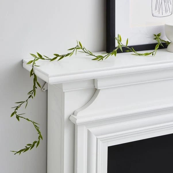 Dunelm Green Leaf LED String Light 2 Dunelm Green Leaf LED String Light - Image 2