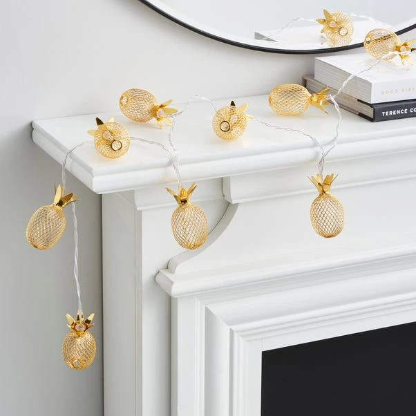 Dunelm Gold Metal Mesh Pineapple LED String Lights 2 Dunelm Gold Metal Mesh Pineapple LED String Lights - Image 2